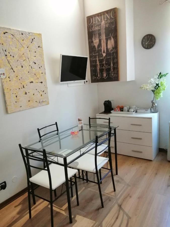 Castle View Lodge Intero Appartamento Verona Centro Storico 外观 照片