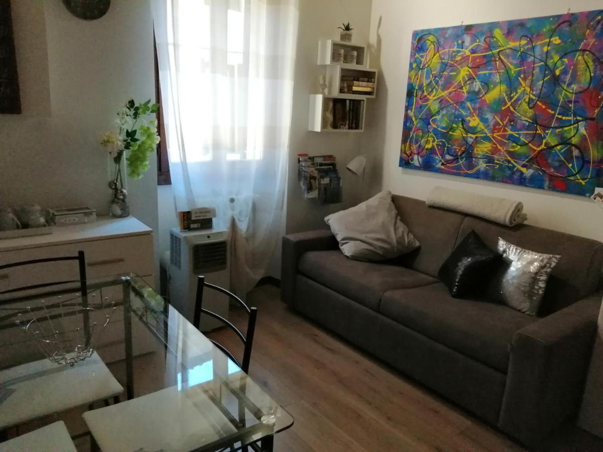 Castle View Lodge Intero Appartamento Verona Centro Storico 外观 照片